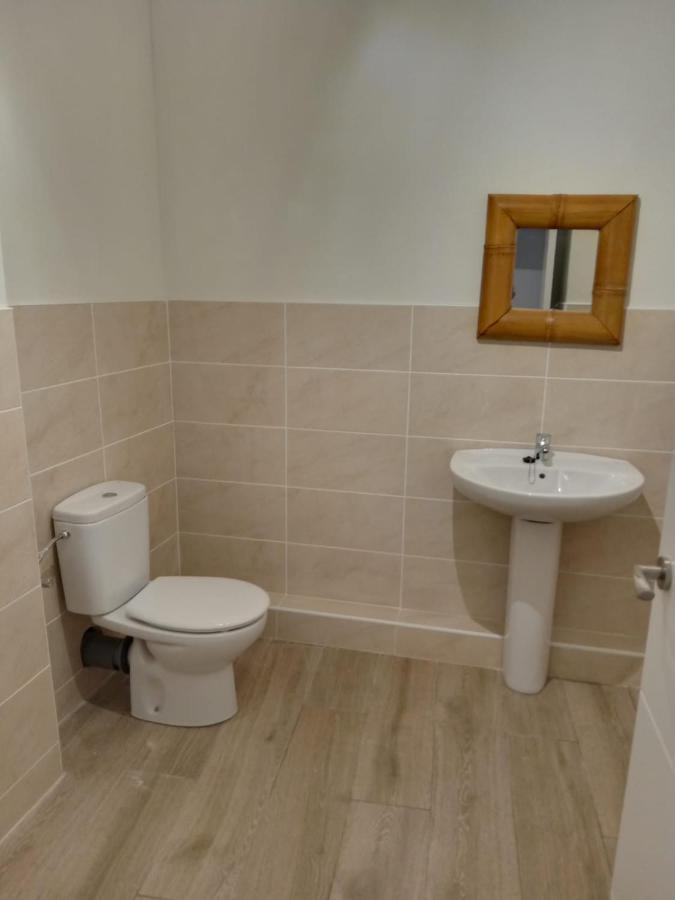 Centrally located two bed Apartment in El Perelló Exterior foto